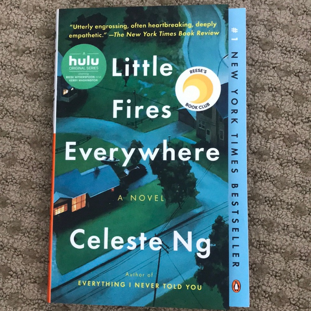 🔥 Little Fires Everywhere by Celeste Ng
